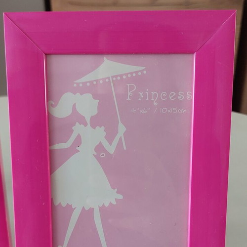 Photo Frame Set with 4 Collectible IKEA Art Cards, like new