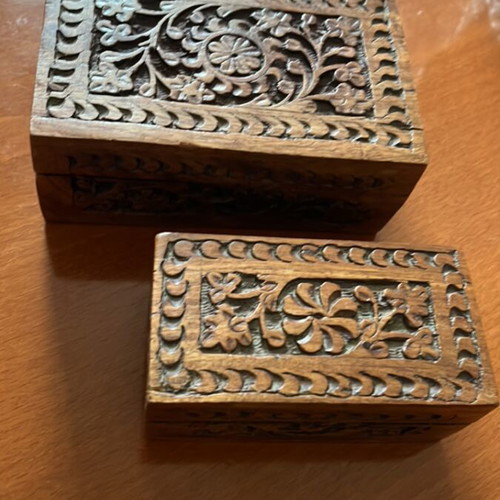 Wooden boxes set of 2 like new with carved decoration