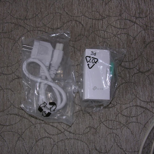 WiFi Router POE Power Supply 24V нов, бял или черен