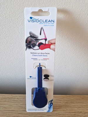2-in-1 glasses cleaner with microfiber, blue