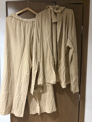 Nidodileda beige cotton set L/XL used, kimono and flowing trousers with belt