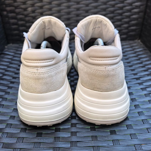 Hogan sports shoes size 40, white beige
