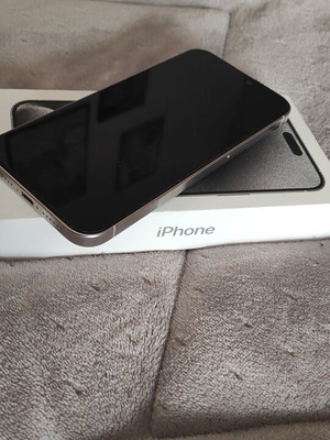 IPhone 15 Pro Max 256GB άσπρο σαν καινούργιο