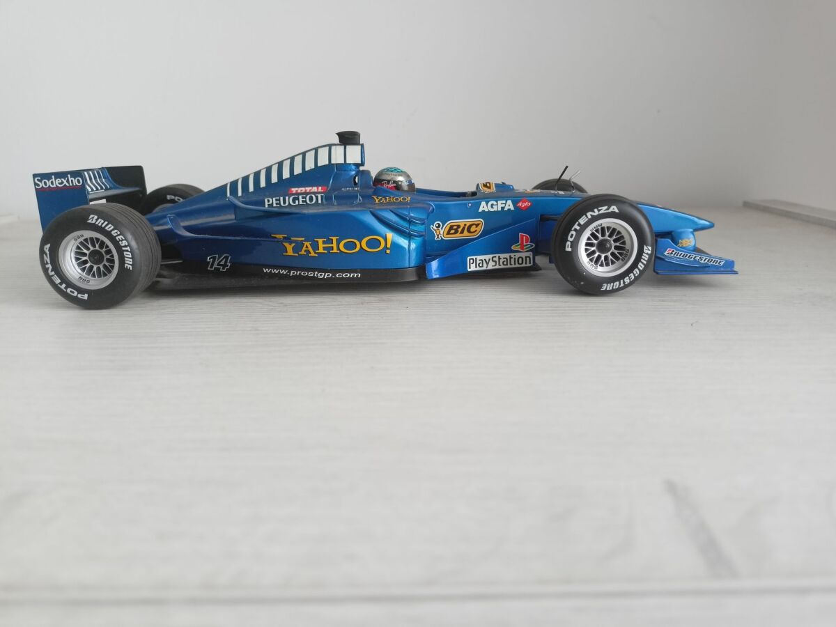 Minichamps Formula 1 Prost Peugeot AP02… - € 50,00 - Vendora.cy