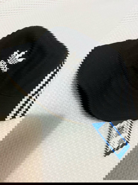 Adidas bucket hat καινούριο με καρτελάκι
