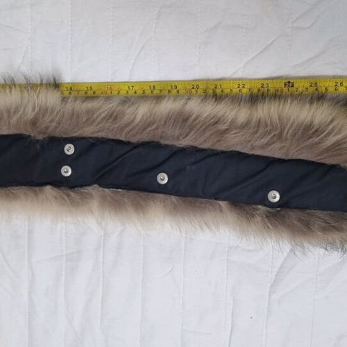 Raccoon Fur Collar like new, beige