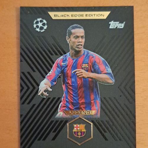 Topps Chrome UEFA Champions League Black Edge Edition Legend Ronaldinho card new