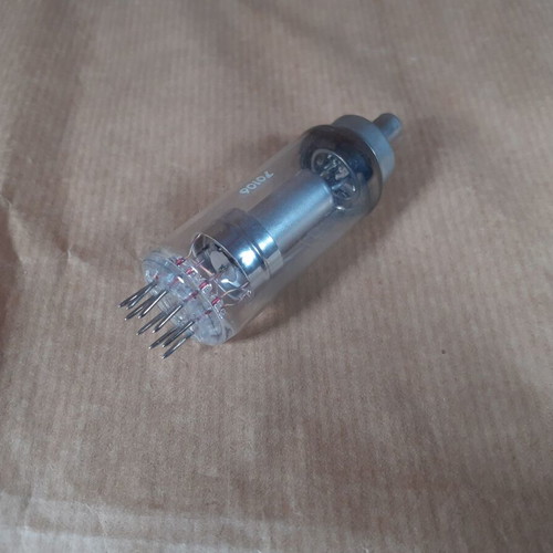 Ultron DY 86 1S2 Vacuum Tube new, original box