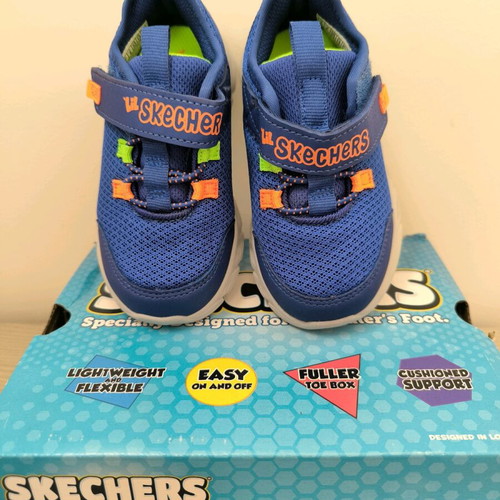 Skechers kids athletic shoes size 23 like new, blue orange
