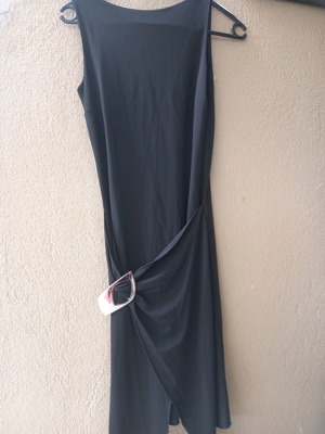 Midi dress with buckle new, size medium, black