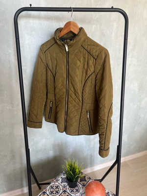 H&M green thin jacket like new with golden zipper, size 44