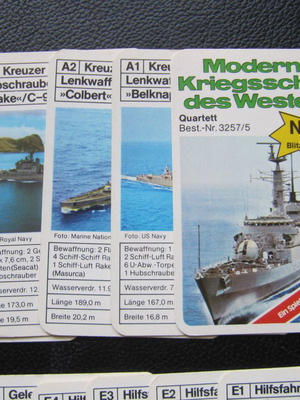 Collectible card game warships used, German edition