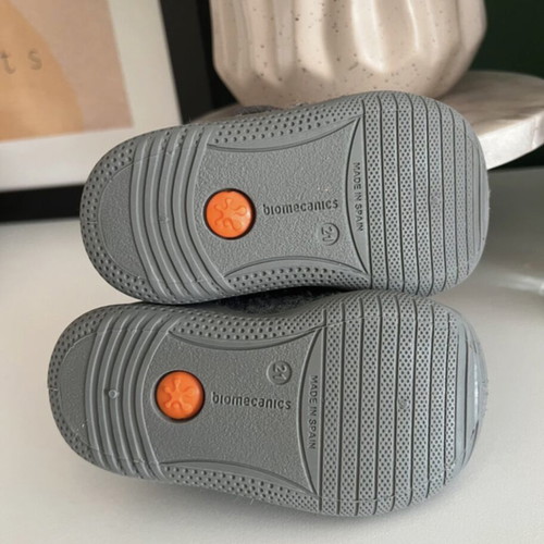 Biomecanics kids slippers like new, size 21, gray with orange details