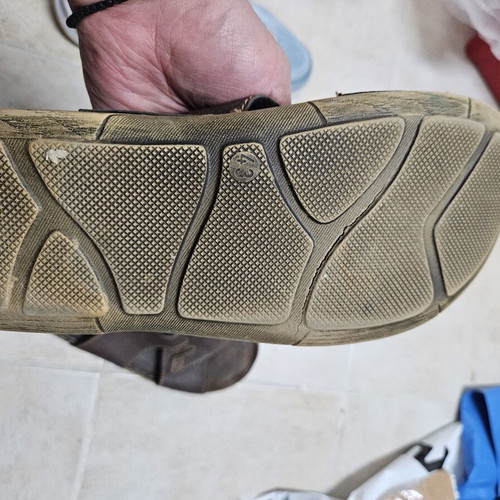 Men's summer leather slippers used, size 43, brown