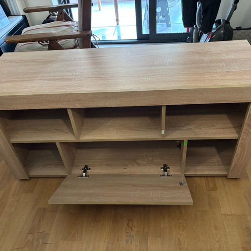 TV stand like new