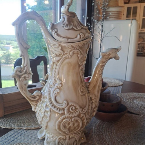 Capodimonte large coffee pot used, 5 liters