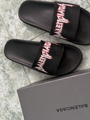 Balenciaga slides size 42.5-43, black