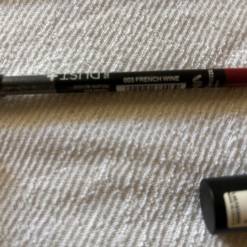 Lipstick and lip liner set, red combo