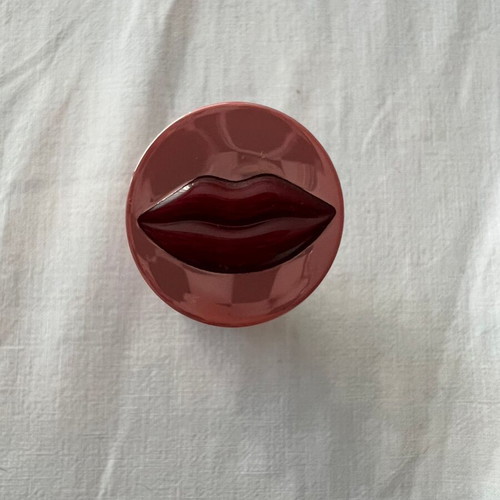 Makeup Revolution x Friends Phoebe lipstick brand new