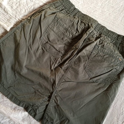 Cecil Y2K Khaki Mini Skirt Size S Like New