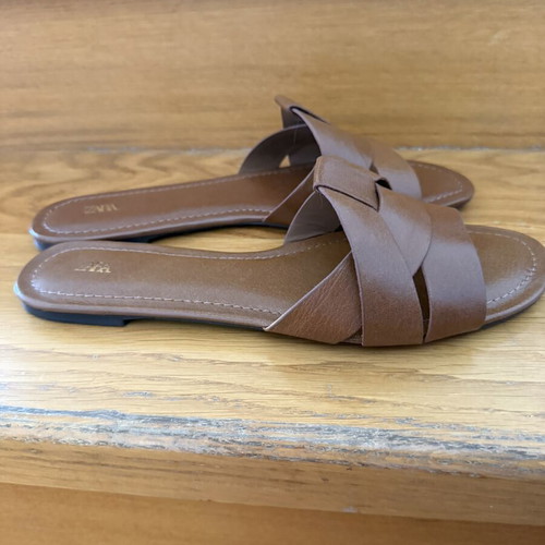 Zara women's flat brown leather sandals size 41 like new