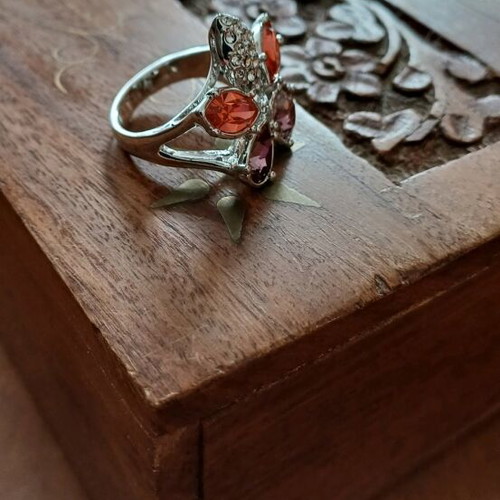 Rings new with multicolored stones, sold together