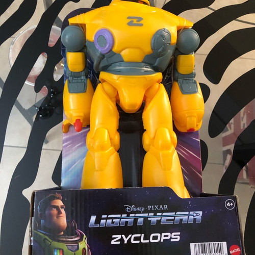 Zyclops 30cm figure new from Lightyear movie Disney Pixar Buzz Mattel