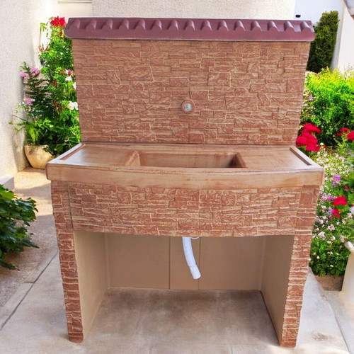 Maria garden fountain in beige and brown concrete, new
