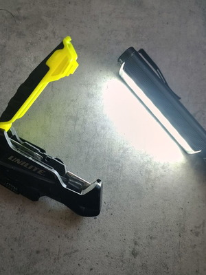 Unilite flashlight and folding utility knife set like new