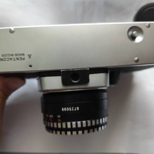 Praktica L camera used in very good cosmetic condition