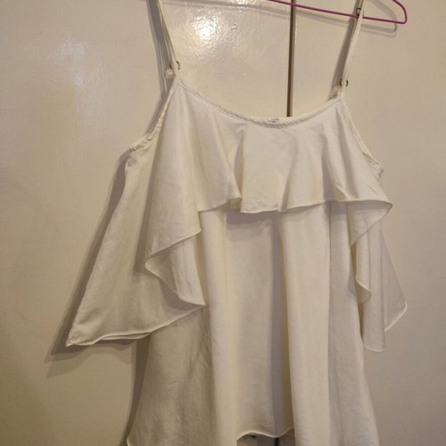 Queen of Hearts top used, one size, white, cotton-silk blend