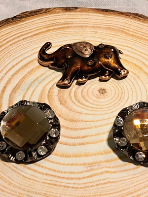 Vintage pins set with elephant and brown stones