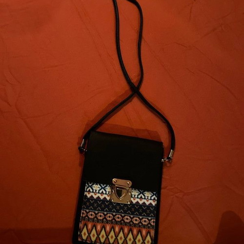 Small shoulder bag like new multicolored