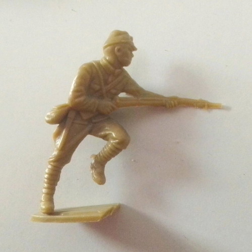 Japanese Officer Figure like new set with 4 Solpa soldiers