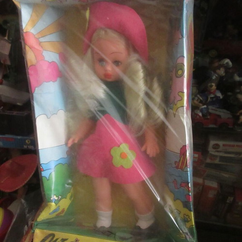 Panigiriotiki doll To Lizaki new, in original box 70s