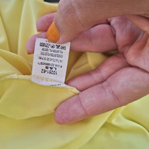 Yellow maxi dress with buttons and belt like new