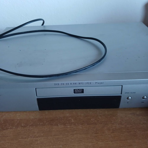 DVD player