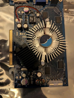 GeForce 7300GT 256MB AGP used graphics card for WinXP