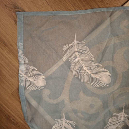 Curtain aquamarine with white embroidered feathers, like new, 450x275cm
