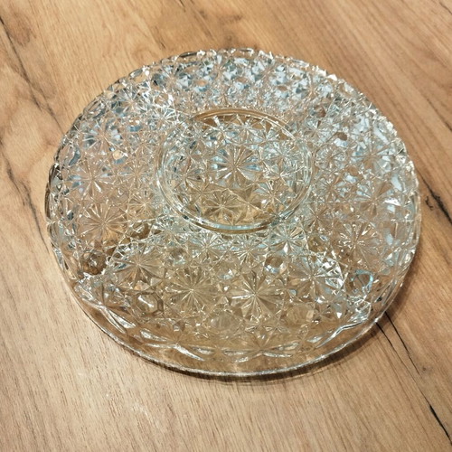 Vintage glass serving platter 25cm like new with central dip bowl