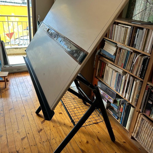 Drafting desk used suitable for architects and students