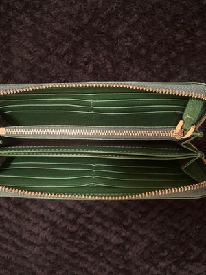 Coccinelle large women's green wallet in excellent condition