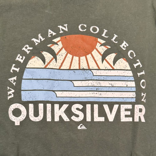 Quiksilver T-shirt green used, size M
