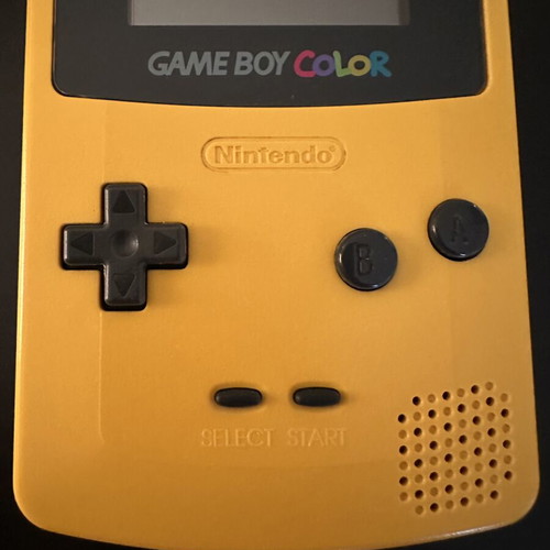 Game Boy Color original yellow with case