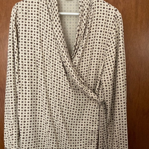 Lucia women's shirt like new, beige brown print, size XL