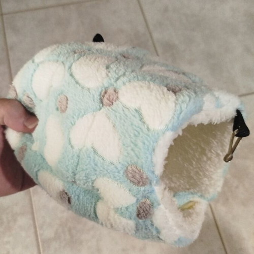 Pet Nest new, fluffy hanging bed for guinea pig or mini rabbit