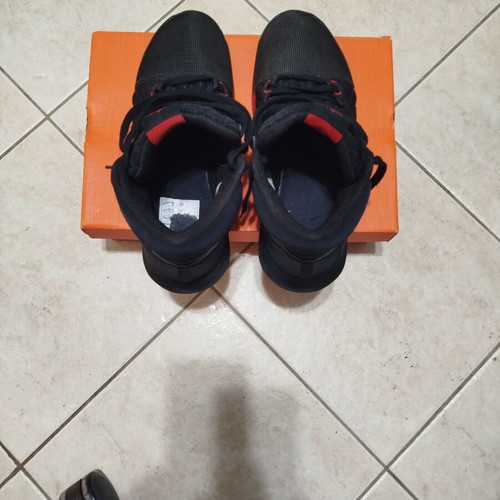 Nike Lebron Witness 8 basketball shoes, black and red, size 45