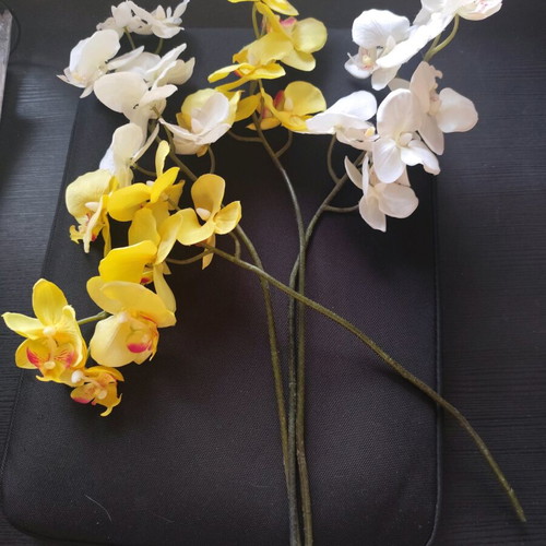 Artificial orchid flowers used, pack of 4, plastic