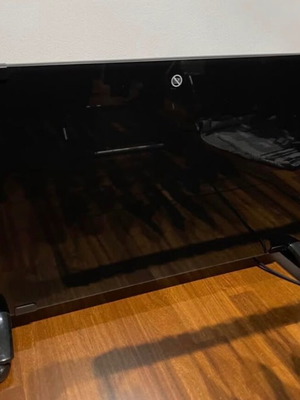 Izzy space heater like new with remote control