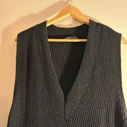 Black sleeveless knitted debardeur dress XL like new